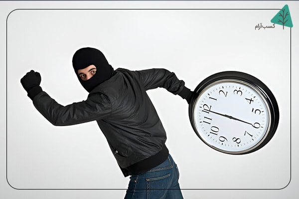 چگونه فومو زمان ما را میدزدد؟