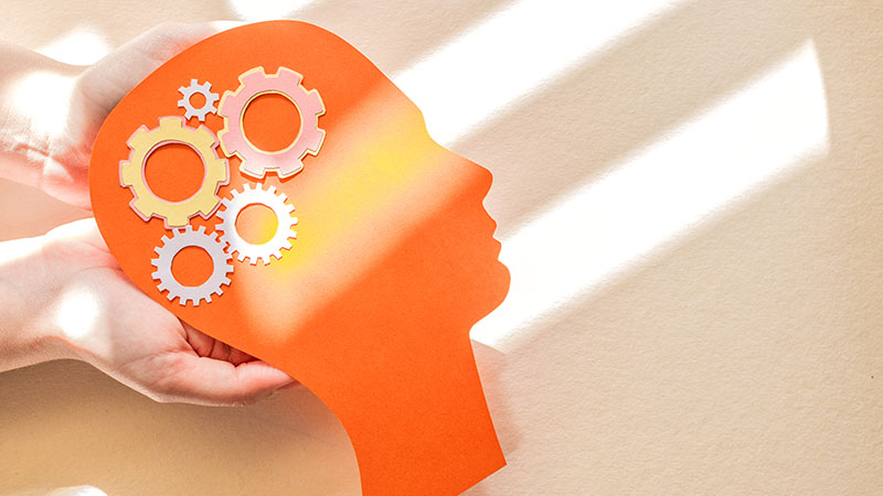 رابطه بین توسعه فردی و سلامت روان